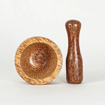 Moździerz i tłuczek z naturalnego drewna kokosowego